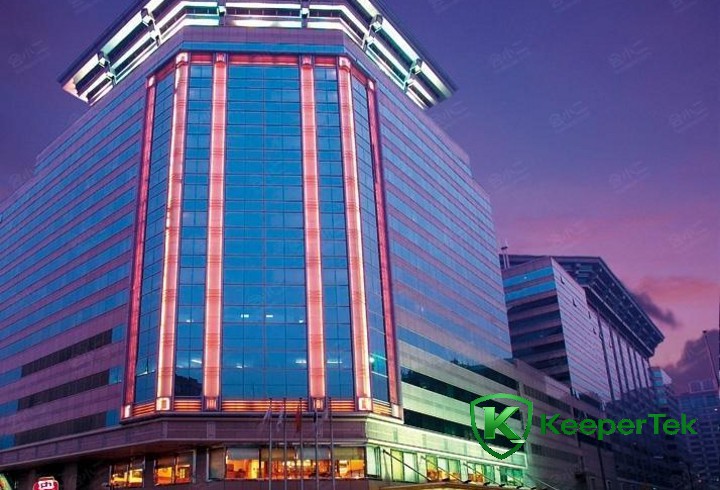 Pentahotel Beijing, Sina